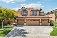 Clovis Way-S2409-001.jpg