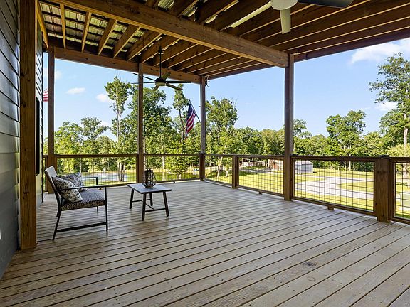 11th image of 203 Lombardi Rd