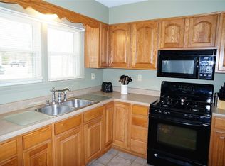 1105 Napoleon Rd, Jackson, MI 49201