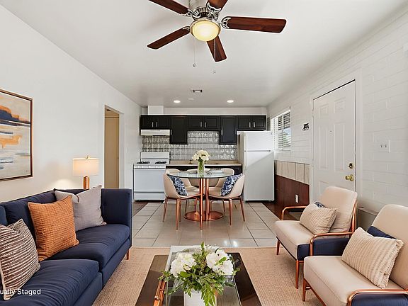 4th image of 4329 N Longview Ave #10540859