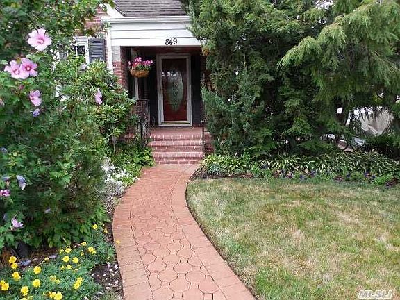 4th image of 849 Barth Dr