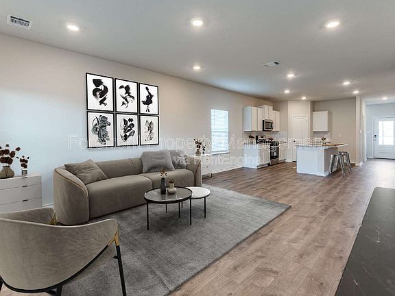 5th image of 5015 Gully Way