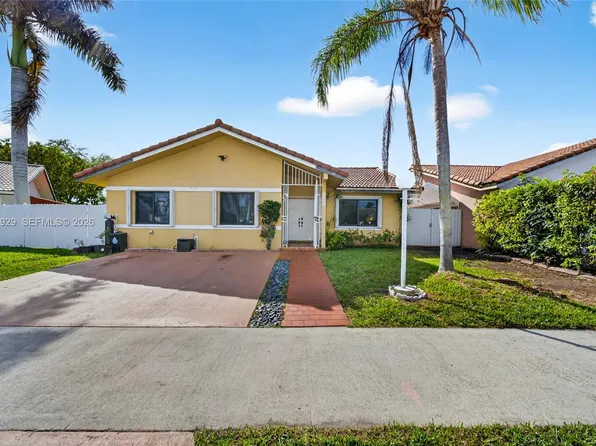 14446 SW 96th Ter, Miami, FL 33186