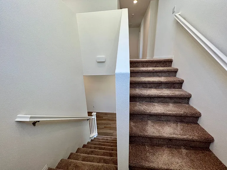 9629 Mondrian Ln — Photo 8