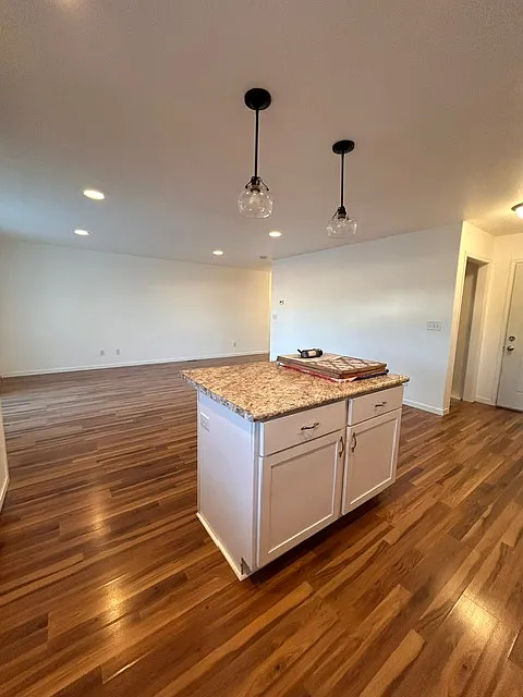 1625 10th Ave E #210 - 1 — Photo 3