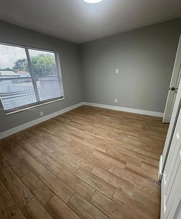 3rd image of 15 NW 31st Ave