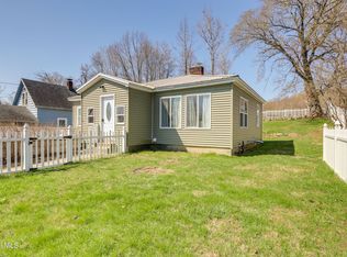165 County Hwy 123, Mayfield, NY 12117