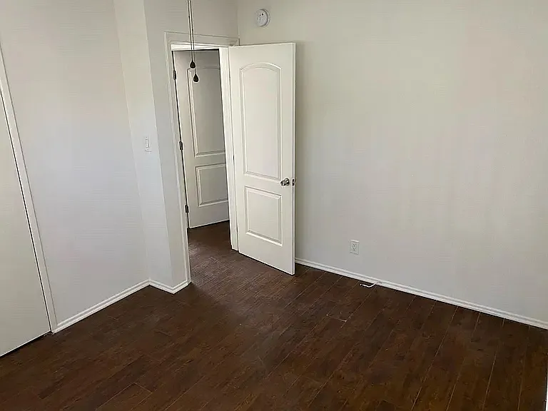 1813 Yosemite Dr #3 — Photo 8