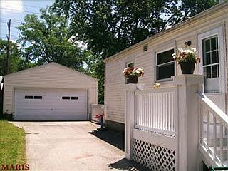 1st image of 188 Elmdale Ct