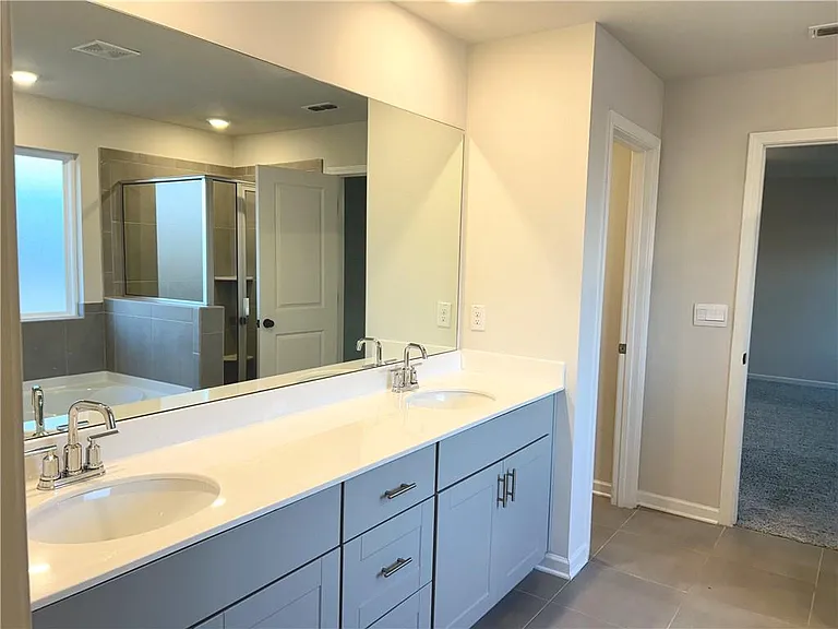 6901 Durham Ln — Photo 15