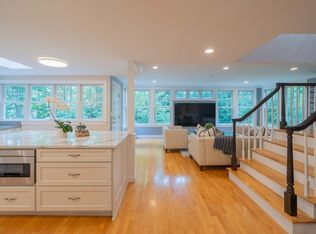21 Liberty Ave, Lexington, MA 02420