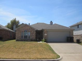 2352 Ranger Dr, Fort Worth, TX 76120