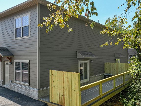 2nd image of 357 N Nature Ln
