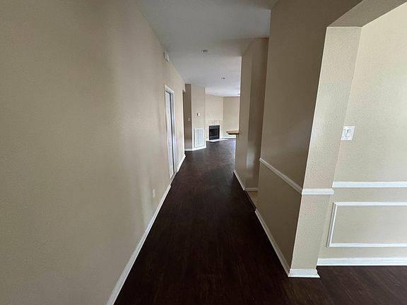 3rd image of 7723 Thorncreek Way