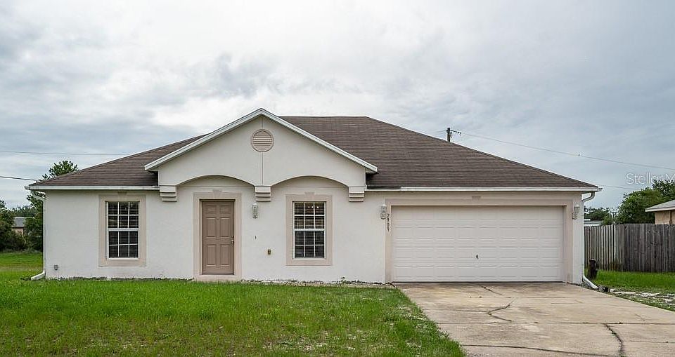1st image of 2909 W Huron Dr