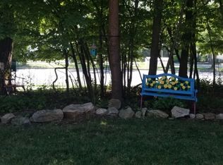 1 Maple Ln, Mount Arlington, NJ 07856