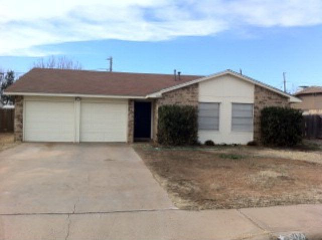 1st image of 504 Parkwood Dr