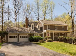 11153 Deuaughn Ct, Fairfax Station, VA 22039
