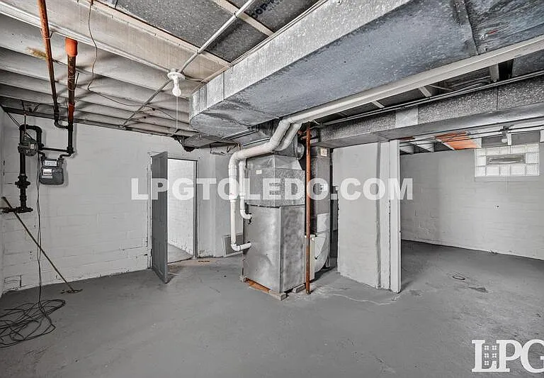 3318 Stickney Ave — Photo 30