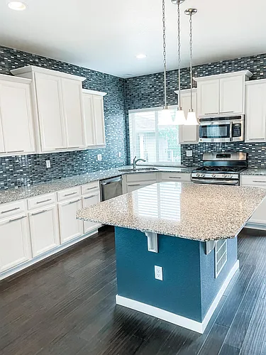 4456 Elegant St Photo 1