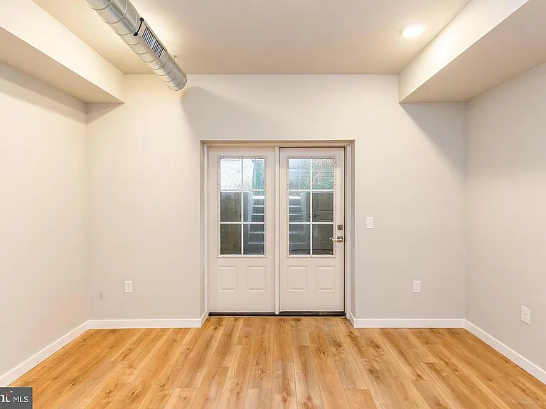 2543 N Front St #1 — Photo 9