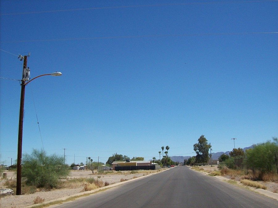 2nd image of 514 W 3rd Pl