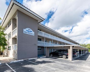 900 SW 12th Street #105, Fort Lauderdale, FL, 33315