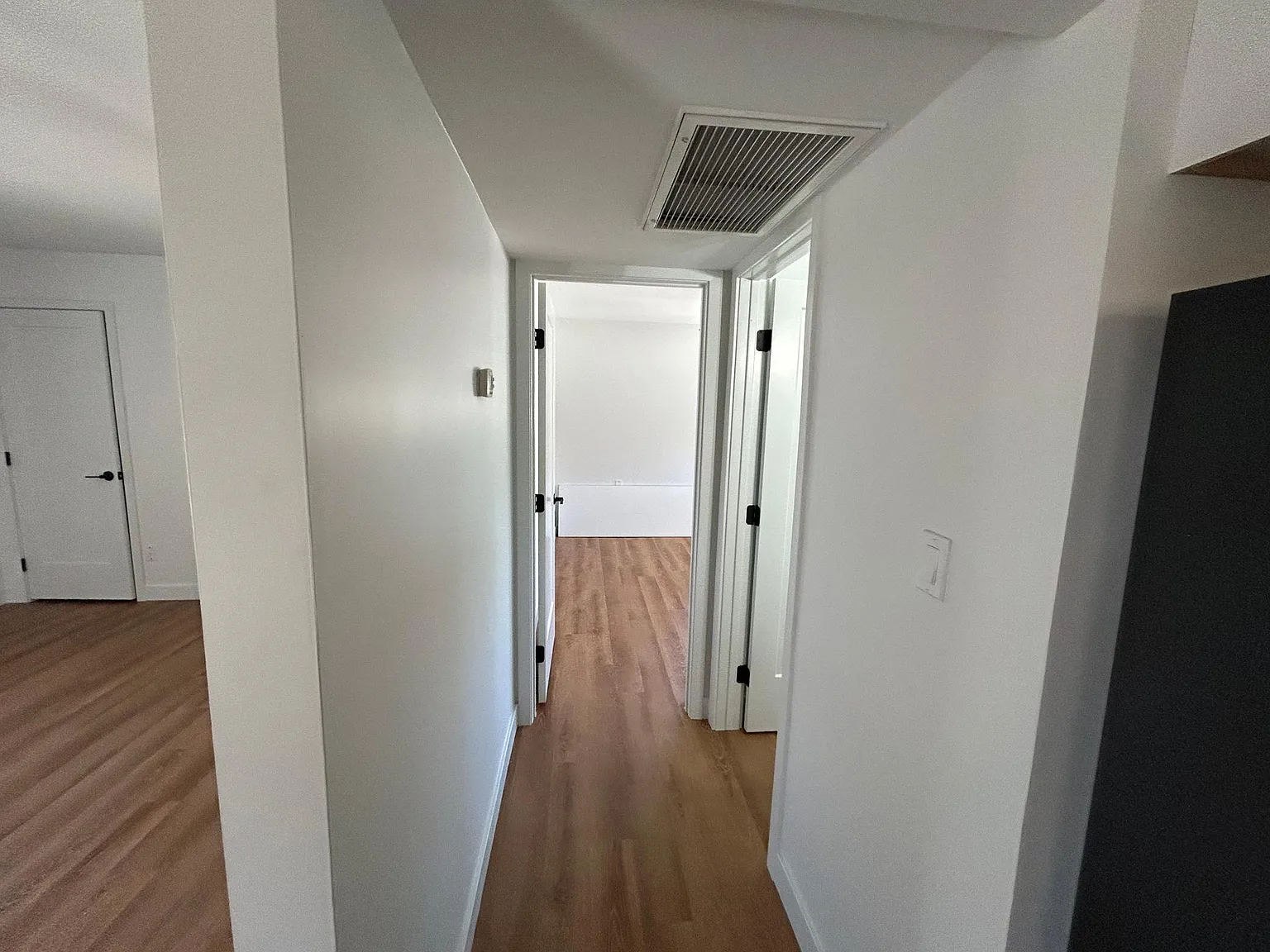 3615 E Glenrosa Ave — Photo 3