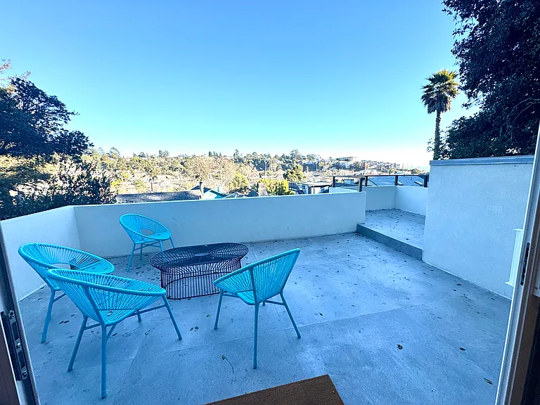 119 Glen Dr — Photo 2