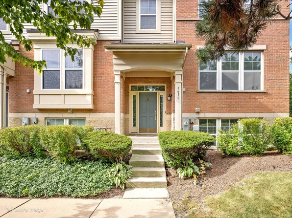 5690 N Cambridge Way #5690, Hanover Park, IL 60133