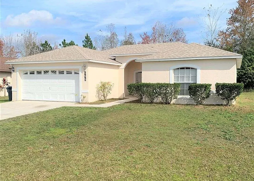 4 bed, 1353 sqft, $1,800 — Photo 2