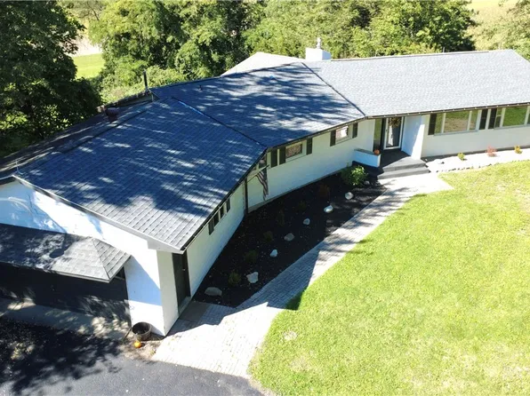 3801 Swartout Rd, Auburn, NY 13021