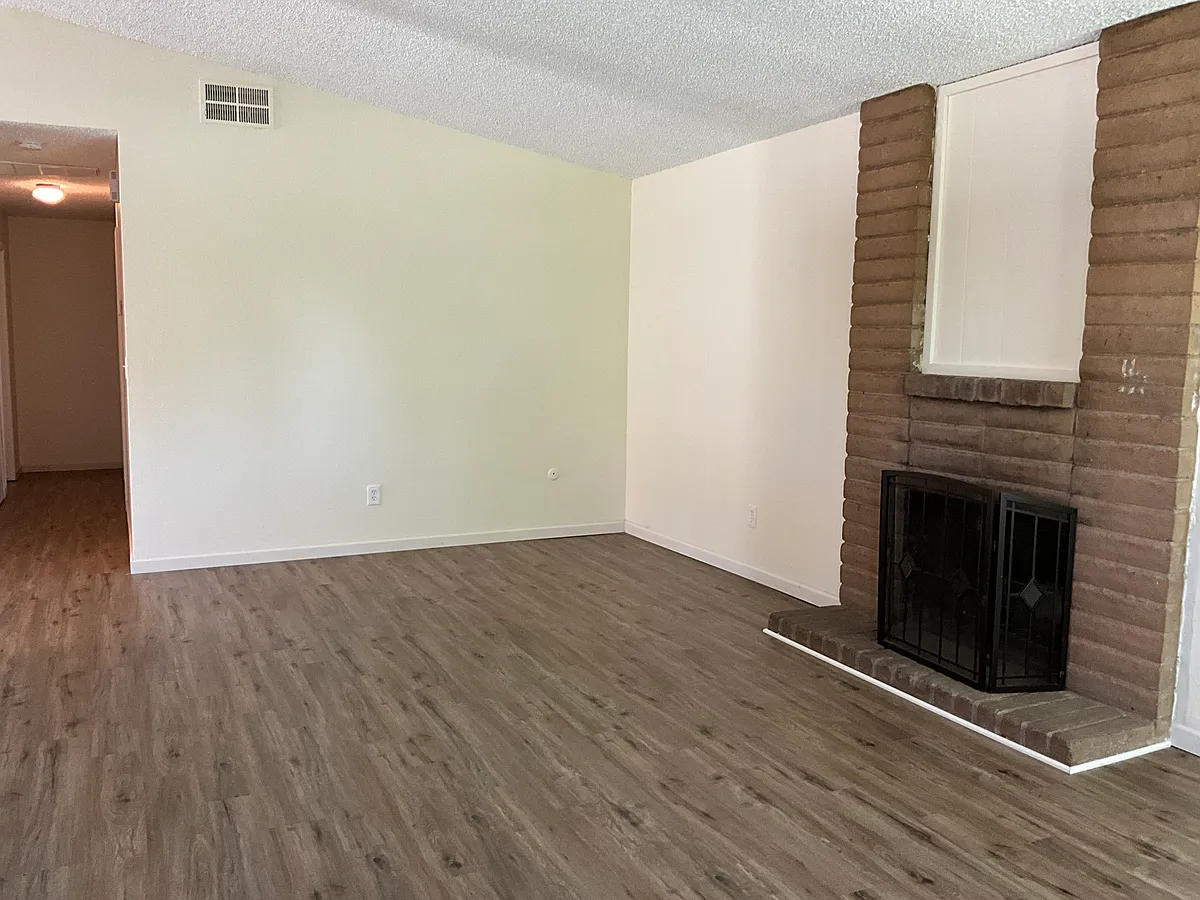Building Photo - 10258 Sunol Way