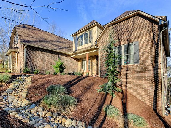5th image of 1908 Berrywood Dr