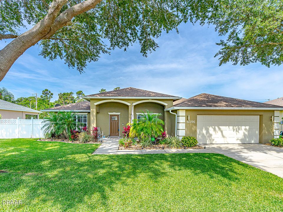 1st image of 6096 Red Stag Dr