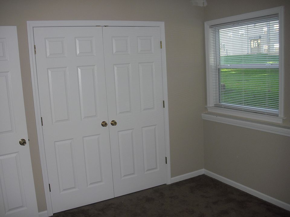 2nd image of 807 SW Mill St APT 101
