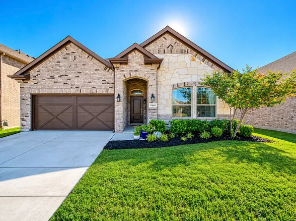 7324 Snapdragon Ct, Aubrey, TX 76227