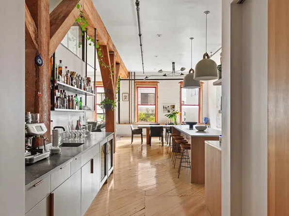 85 North 3rd Street image 12 of 14