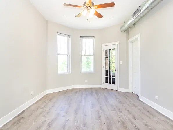 1923 W Schiller St, Chicago, IL