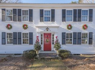 15 Elm St, Boxford, MA 01921