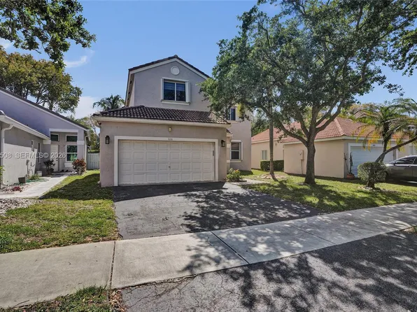 636 Sand Creek Cir, Weston, FL 33327