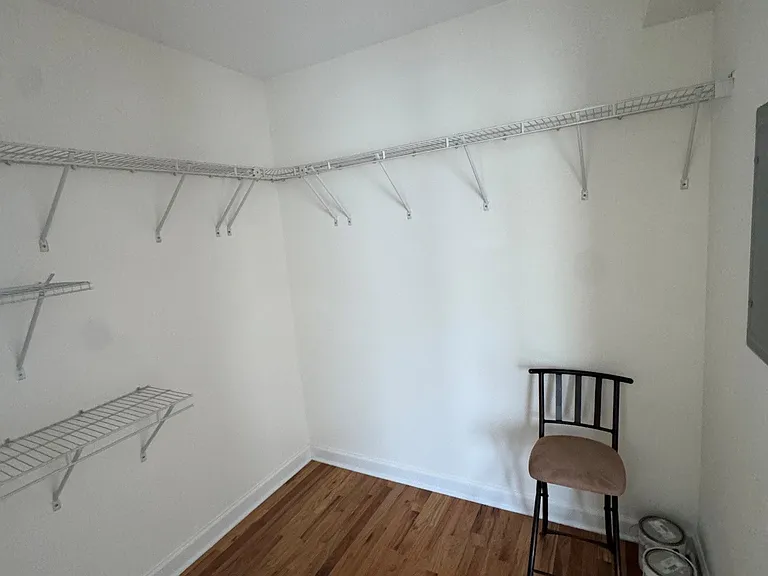 503 Chestnut St #205 — Photo 6