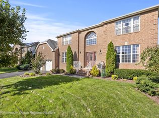 20 Goshawk Ct, Morganville, NJ 07751