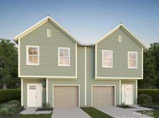 622 Austin Dr, Charlotte, NC 28213