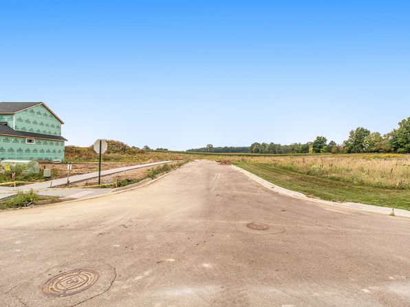 The Newport Plan, Crowner Farms