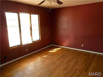 4th image of 543 Candle Light Ln