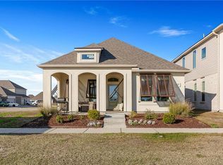 129 Oak Landing Ln, Slidell, LA 70461