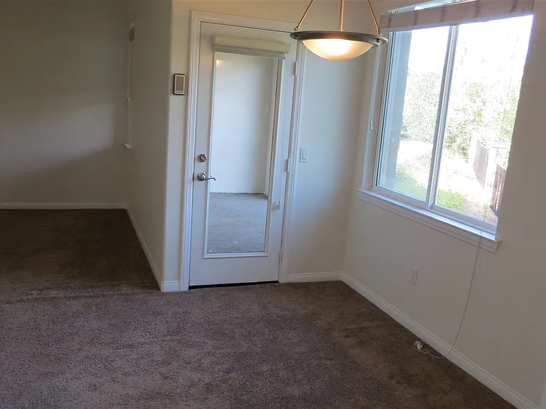 13045 Evening Creek Dr #43 — Photo 6
