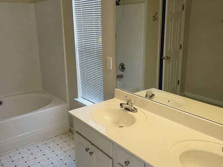 5295 Cottage Ln — Photo 13