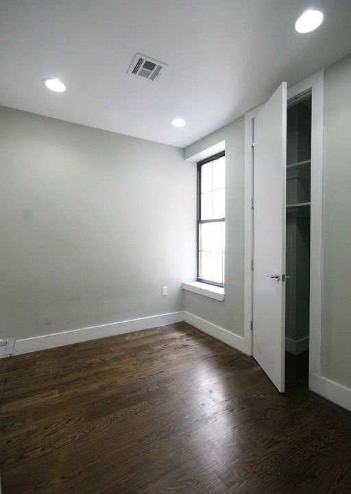 2nd image of 1719 Gates Ave #3A